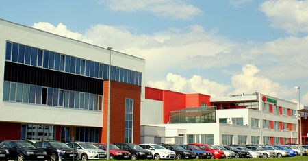 Handlowy gigant zwalnia tysiące pracowników. Nadchodzą ogromne zmiany w Eurocash