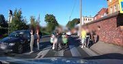 Toruń: Szokujące sceny na lewobrzeżu! Kierowca wjechał prosto na pieszych