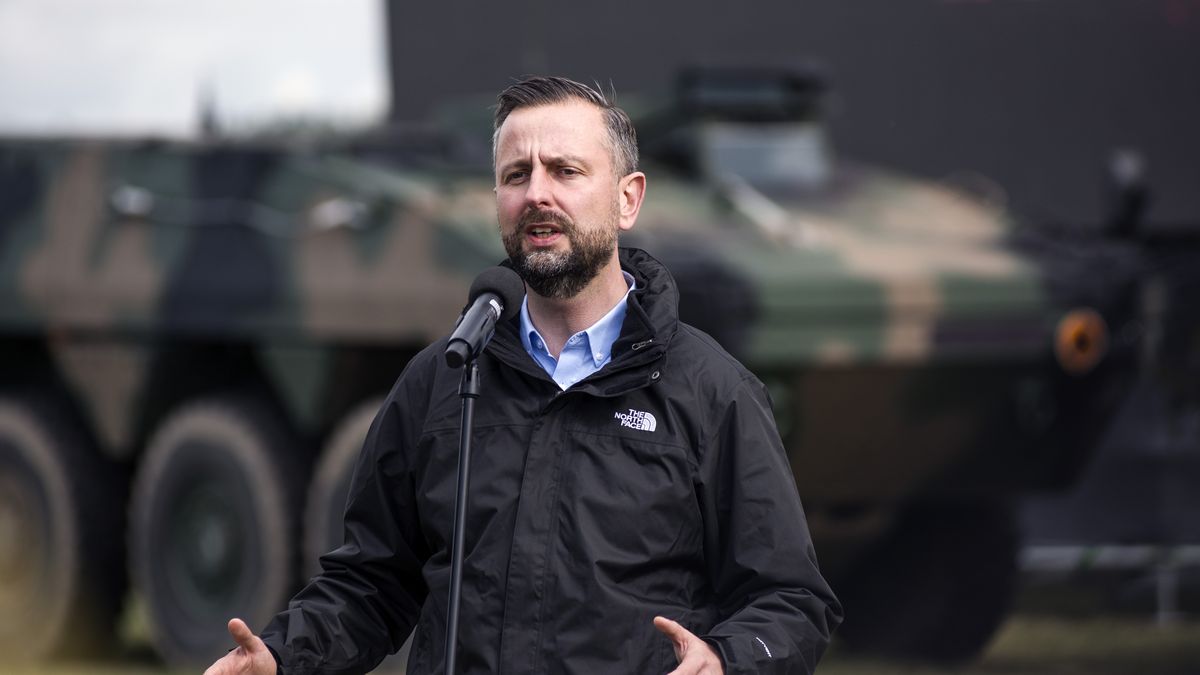 ORZYSZ, WARMIAN-MASURIAN VOIVODESHIP, POLAND - 2025/09/17: Deputy Prime Minister and Minister of Defense, Wladyslaw Kosiniak-Kamysz speaks after the military exercises of Poland and NATO allied countries. Poland and NATO allies held military exercises at a training ground as part of Iron Defender-25 (elazny Obroca-25), the largest and most significant planned event for the Polish Armed Forces. The drills involve land, air, and sea operations conducted by the Land Forces, Air Force, Navy, Special Forces, and Territorial Defense Forces. Around 30,000 soldiers and 600 pieces of equipment are taking part. The exercise aims to test interoperability and readiness for defensive operations in a multi-domain environment. Officials emphasize the drills are defensive but note they coincide with Zapad-25, large-scale Russian-Belarusian war games happening at the same time. (Photo by Attila Husejnow/SOPA Images/LightRocket via Getty Images)