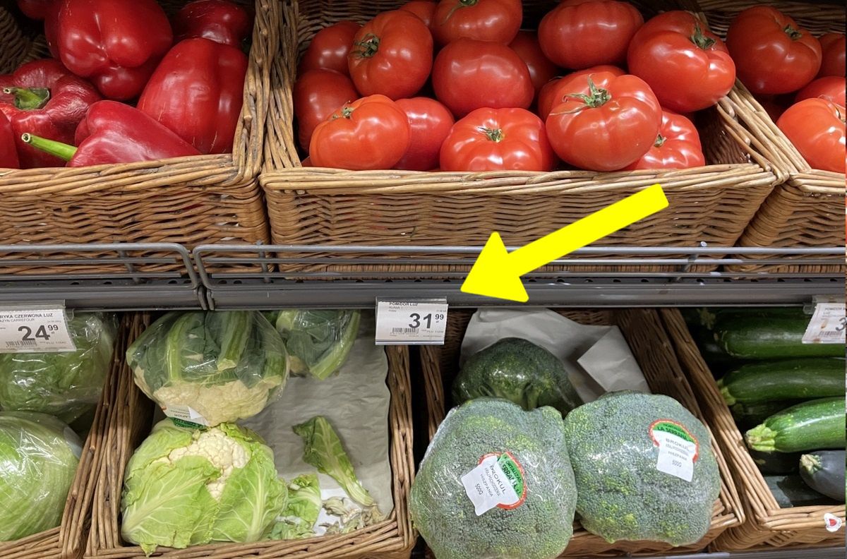 Przeżył szok w jednym ze sklepów w Warszawie. Spójrzcie na cenę pomidorów