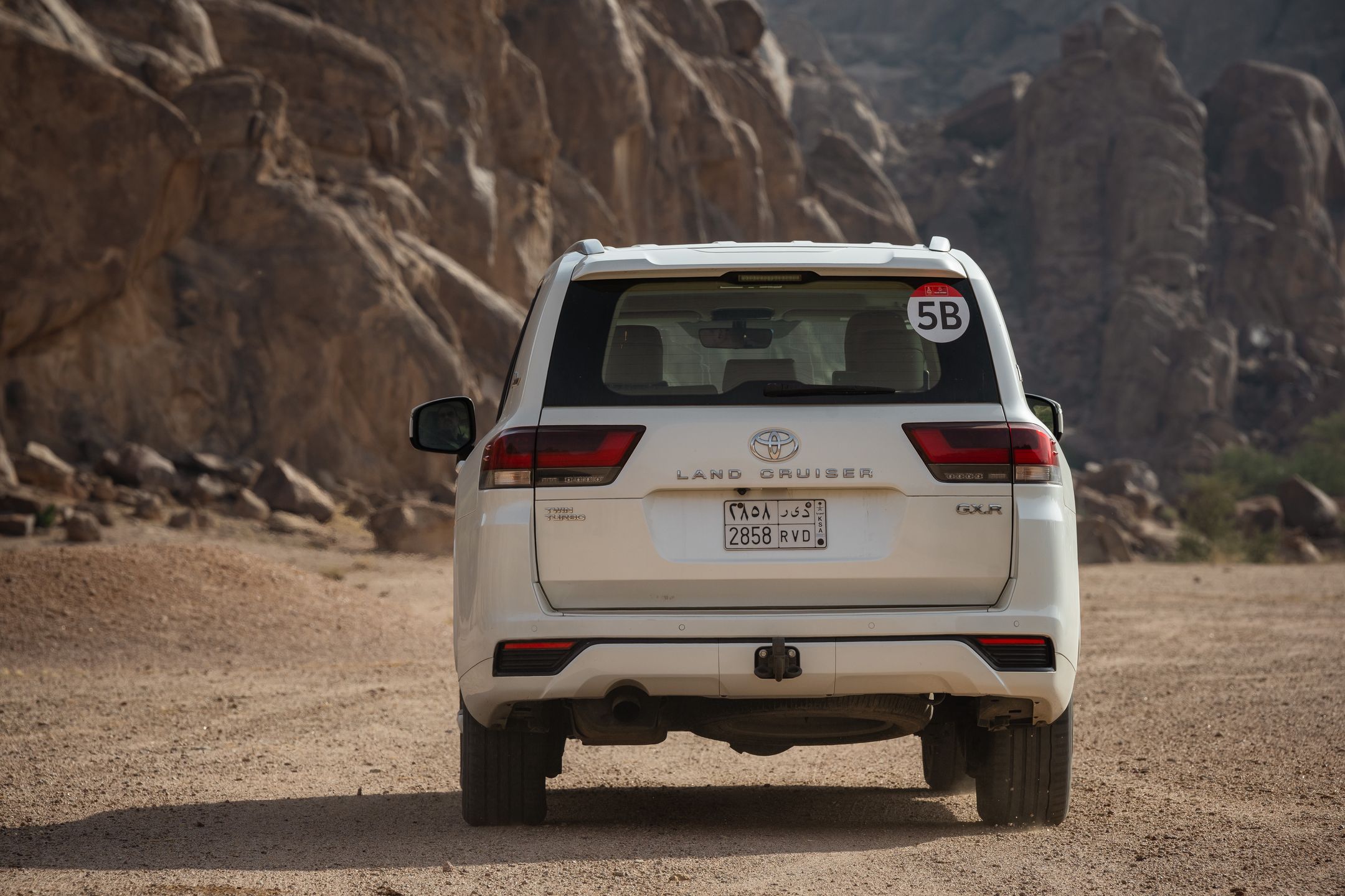 Toyota Land Cruiser 300