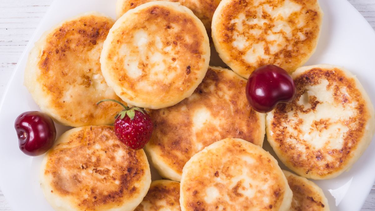 Placki sernikowe bez zbędnych dodatków. Pyszne i zdrowe