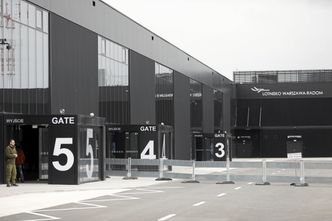 Lotnisko w Radomiu odkrywa karty. Liczba pasażerów po pierwszych dwóch tygodniach