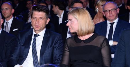DEBIUT NA SALONACH: Ryszard Petru i Joanna Schmidt w nowej fryzurze (ZDJĘCIA)