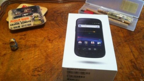 Nexus S - co znajdziemy w pudełku? 1