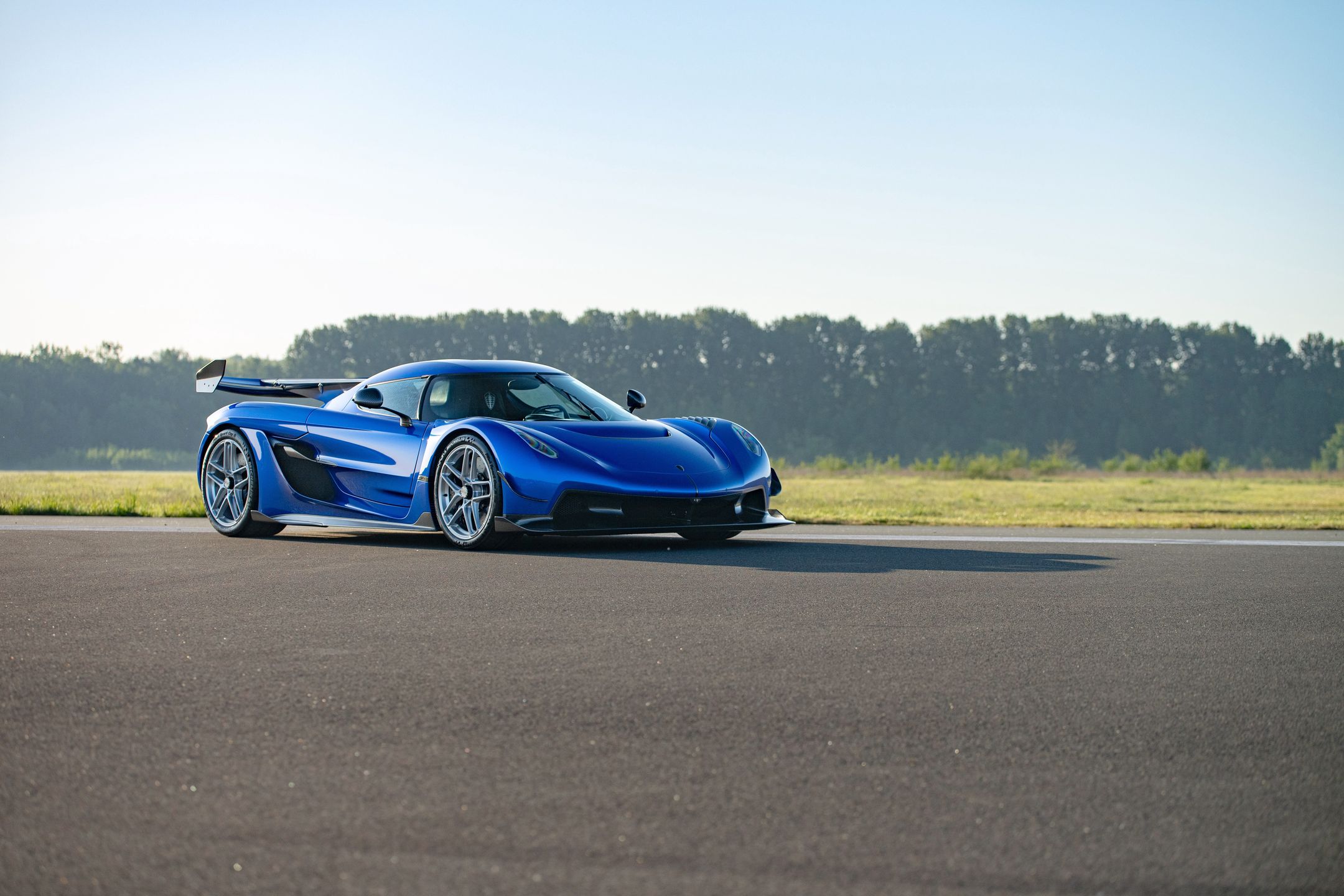 Koenigsegg Jesko Attack