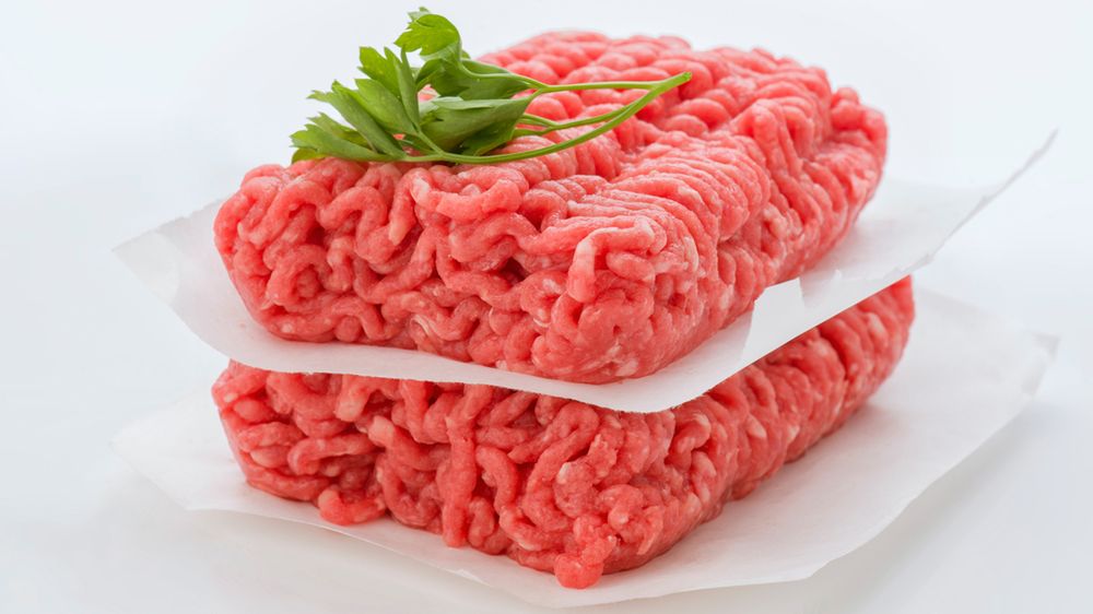Surowe mięso mielone z emu