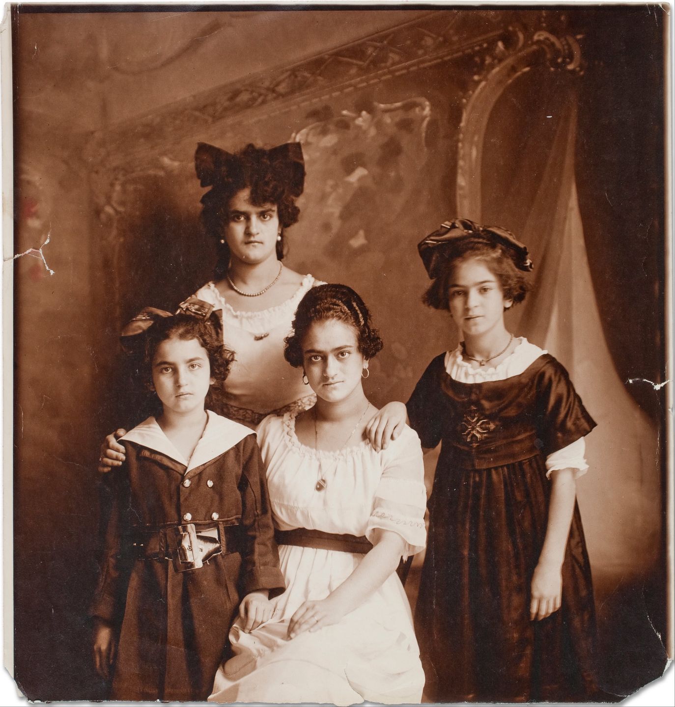 Matilde, Adriana, Frida and Cristina Kahlo
