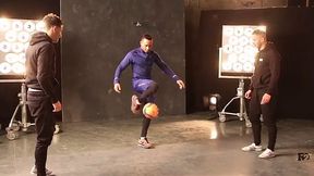 Lewis Hamilton zmierzył się z mistrzami trików piłkarskich. Jak mu poszło?
