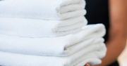 Pokojówka zdradziła sekret. Zrób to, a twoje ręczniki będą śnieżnobiałe i miękkie