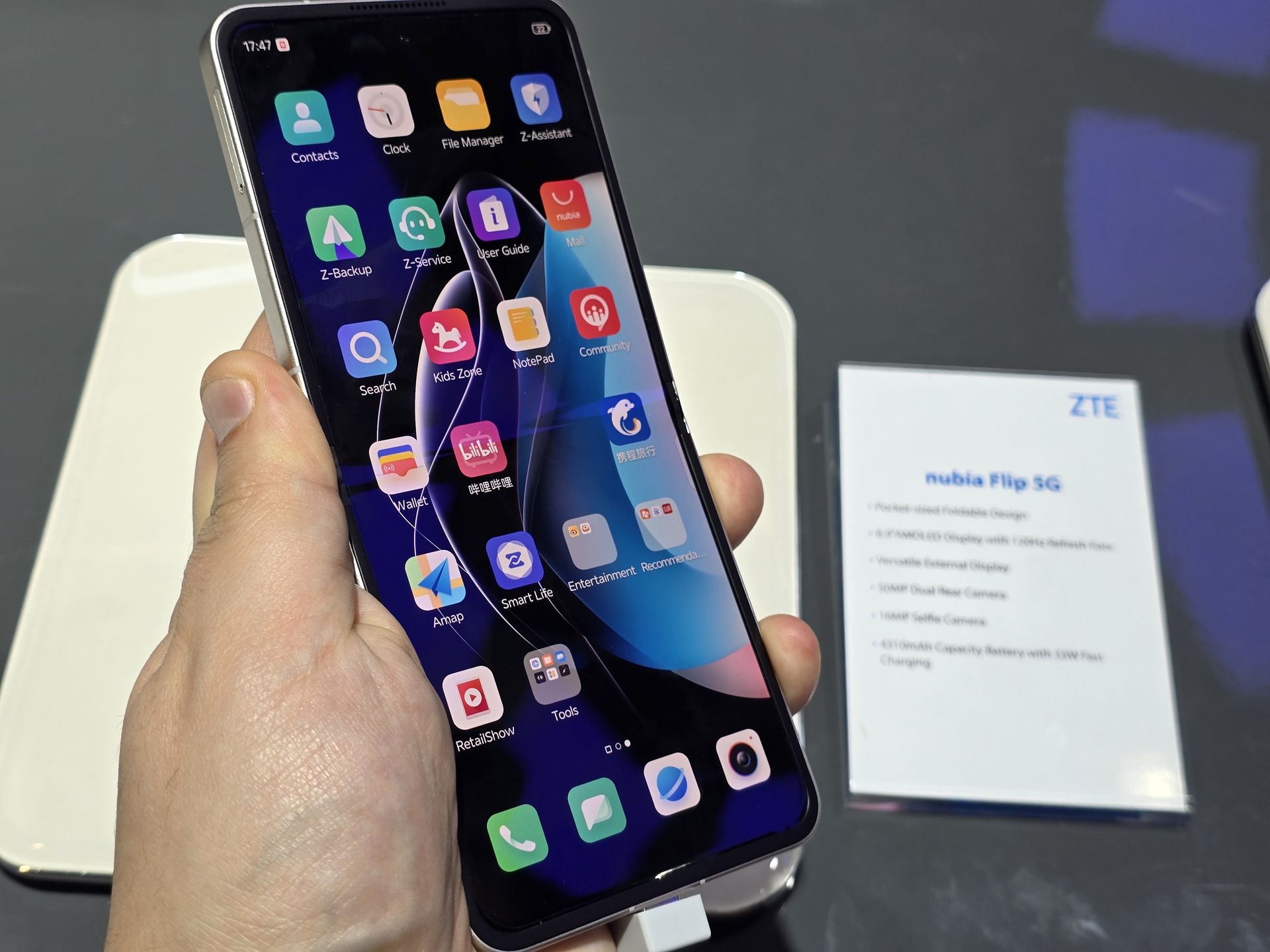 nubia Flip 5G
