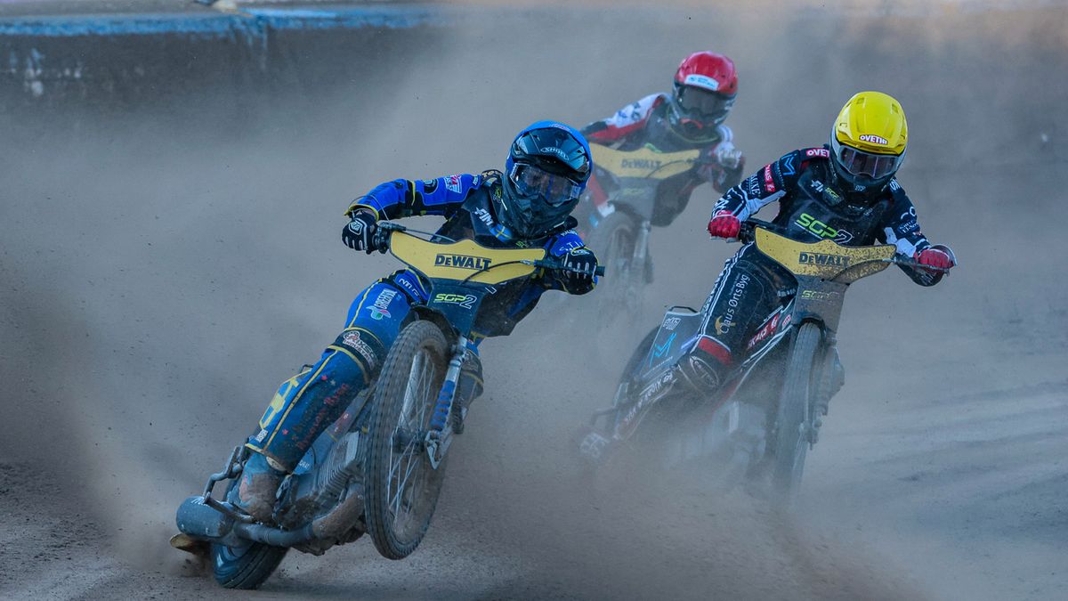 WP SportoweFakty / Michał Krupa / Na zdjęciu: Philip Hellstroem-Baengs w kasku niebieskim