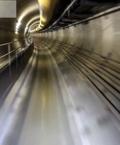 Przejażdżka tunelem metra (wideo)