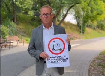 Zakaz jazdy hulajnogami elektrycznymi. Władze Gniezna podjęły decyzję