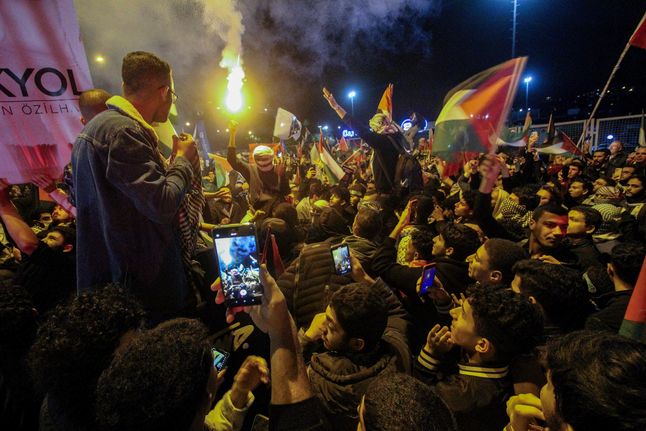 A pro-Palestinian demonstration in Turkey (Photo by Mohammed Al-Najjar/SOPA Images/LightRocket via Getty Images)