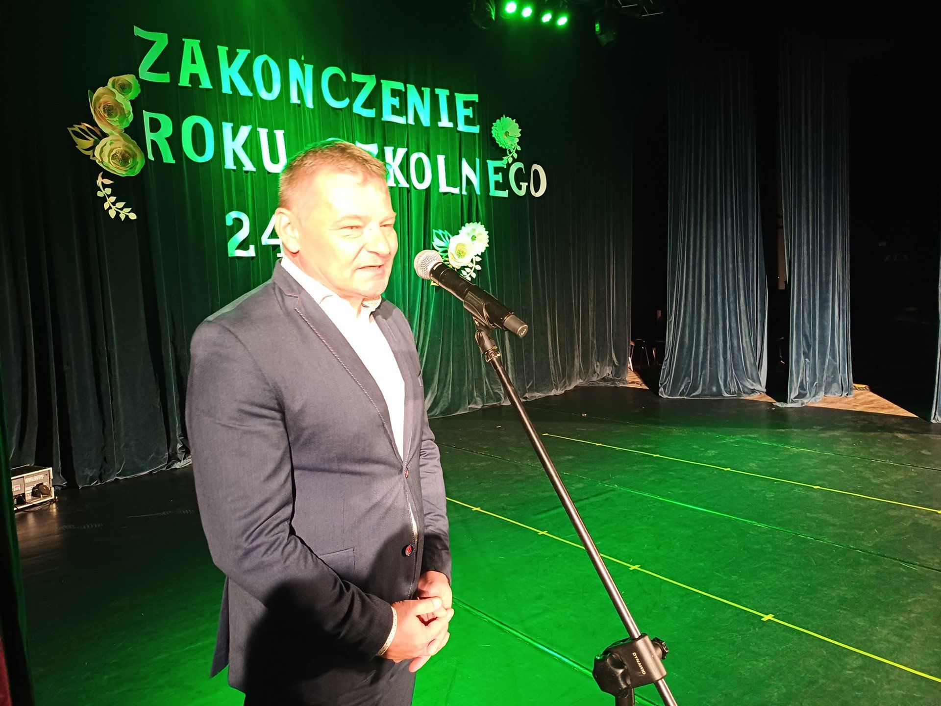 Uroczyste podsumowanie roku szkolnego 2024/2025 połączone z wręczeniem stypendiów i nagród Miasta Starachowice dla wyróżniających się uczniów szkół podstawowych.