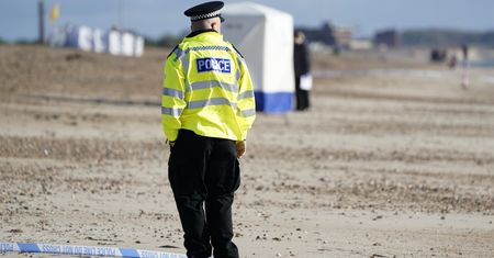 Trzy ciała w morzu w Brighton. Policja bada sprawę