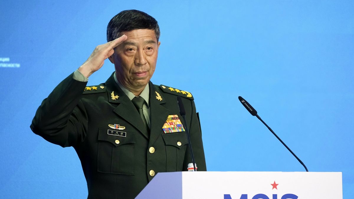 Temporary
Chinese Defense Minister Li Shangfu salutes as he arrives to deliver his speech at the International Military Forum Army-2023 in the Patriot Park near Moscow in Moscow, Russia, Tuesday, Aug. 15, 2023.The Moscow Conference on International Security is held at the Army Forum, Russia's main military showcase event that began just outside Moscow on Monday. (AP Photo/Alexander Zemlianichenko)
Alexander Zemlianichenko