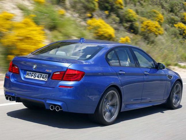 BMW M5 (F10)