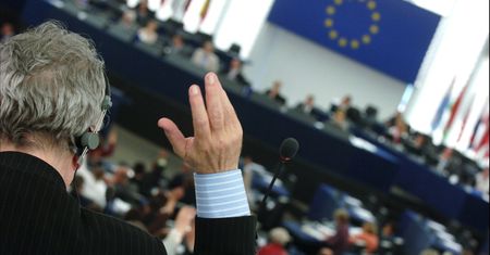 Wybory do PE: Frekwencja wpływa na liczbę zdobytych mandatów