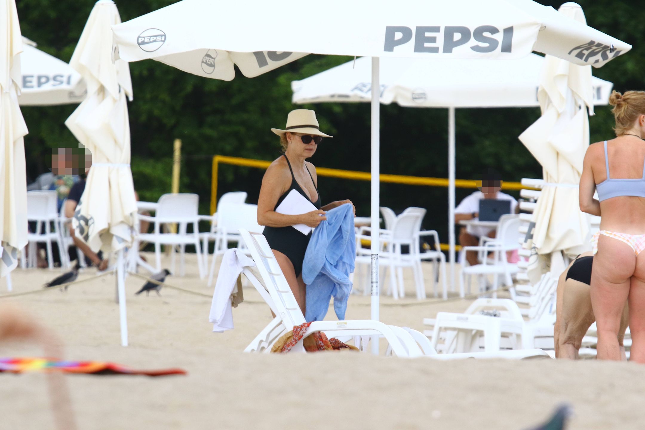 Ewa Skibińska na plaży 