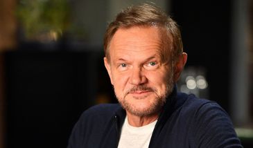 Pazura skończył 61 lat. Pierwsza żona zgotowała mu piekło