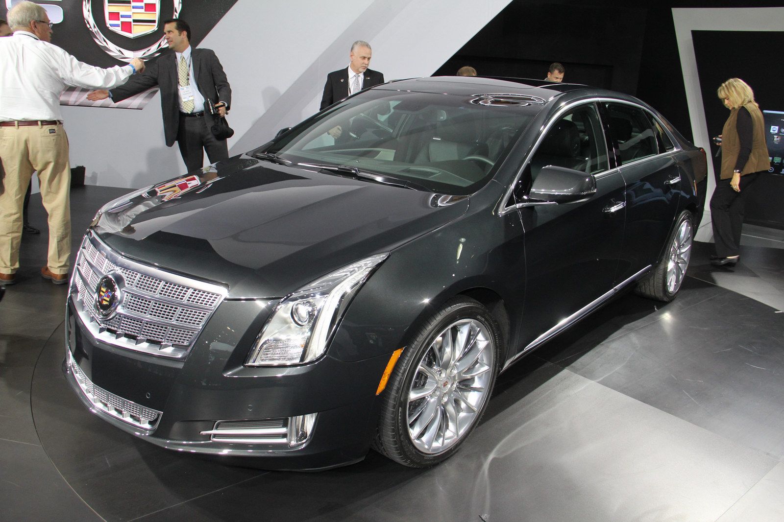 Cadillac XTS 2013