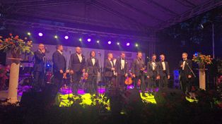 Wielka Gala Tenorów 2025. Dziesięciu tenorów na scenie w Ciechocinku