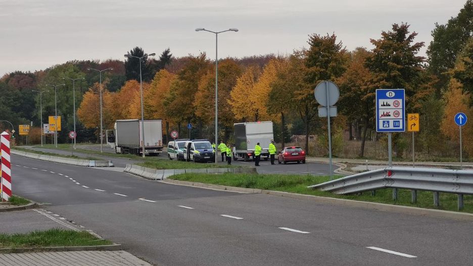 Koronawirus. Mały ruch graniczny wstrzymany. Niemcy wpisały Polskę do strefy zagrożenia