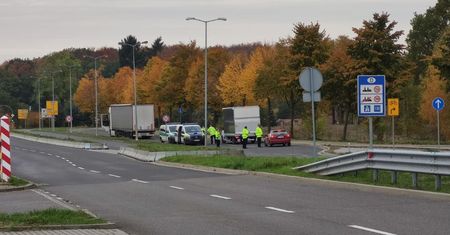 Koronawirus. Mały ruch graniczny wstrzymany. Niemcy wpisały Polskę do strefy zagrożenia