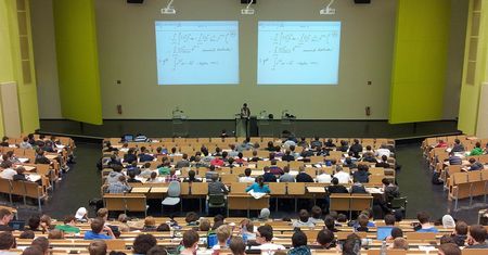 Studenci Politechniki Śląskiej będą praktykować w PGG. Najlepsi mogą liczyć na pracę
