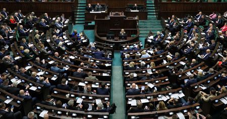 Weto Nawrockiego ws. kryptowalut. Sejm zagłosował