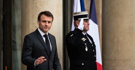 Niepewność we Francji szkodzi europejskim rynkom. Tak może uderzyć w złotego