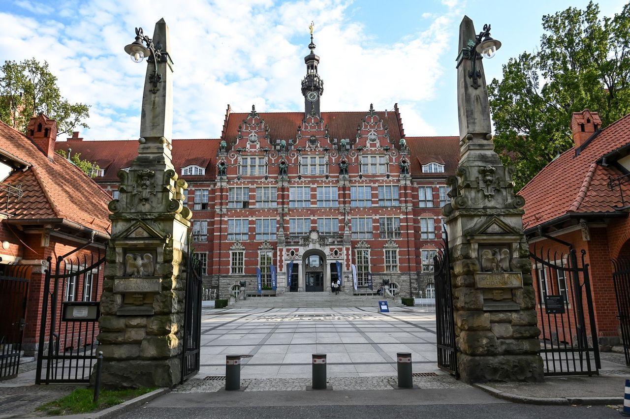 Naukowcy z Politechniki Gdańskiej zamienili kapustę pekińską w... materiał do sensorów