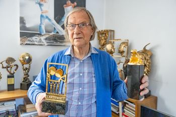 Aleksander Dętkoś – człowiek, w którego pracowni powstają Złote Żaby ToruńCAMERIMAGE