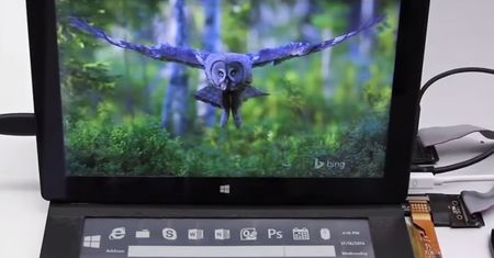 Klawiatura Microsoftu z ekranem e-ink lekarstwem na małe ekrany tabletów