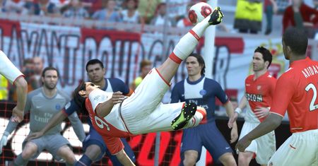 Nowy zwiastun i galeria z Pro Evolution Soccer 2014, premiera gry 20 września