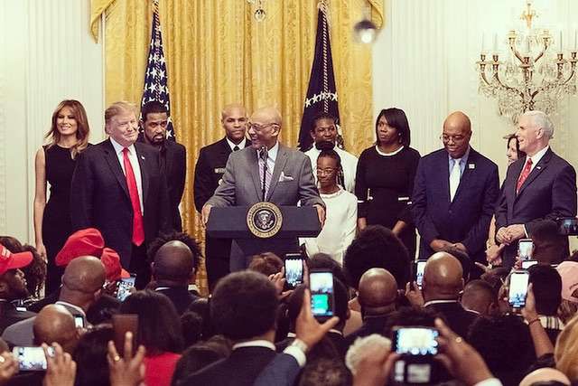 Melania Trump w małej czarnej podczas krajowego miesiąca African American History
