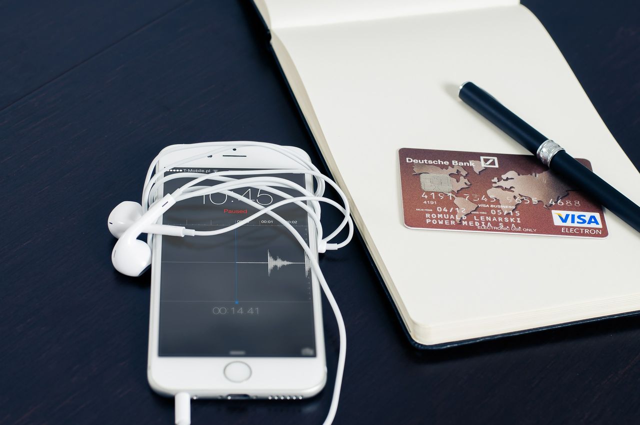 Płatności za usługi Apple także za pomocą rachunku za telefon w Play (firmbee/pixabay.com)