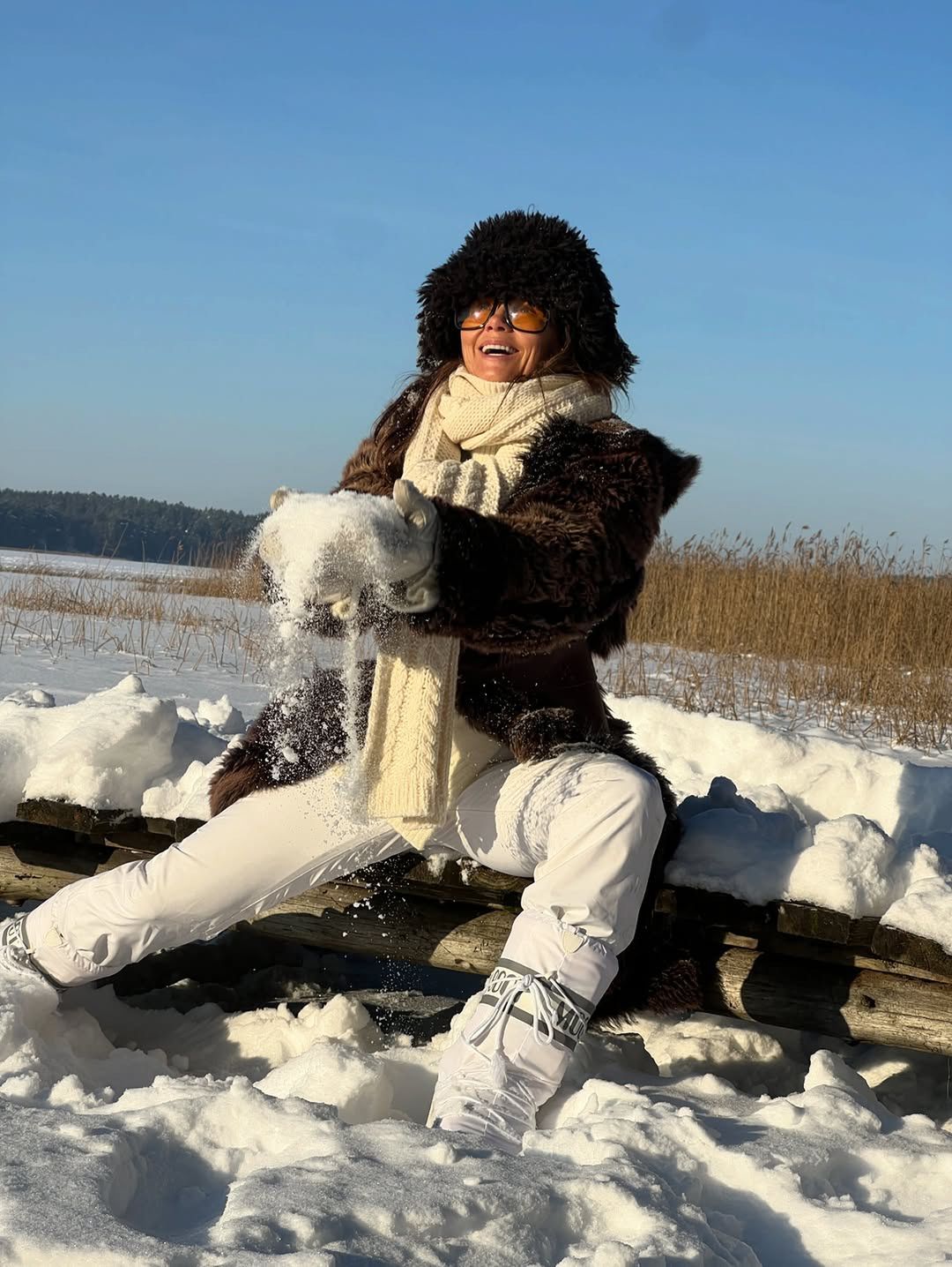 Kinga Rusin i Małgorzata Rozenek dokazują zimą na Mazurach