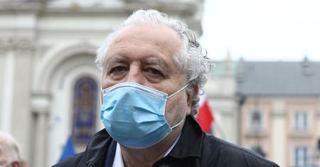 Strajk kobiet. Rzepliński o protestujących: "Hołota francuska zachowuje się inaczej?"