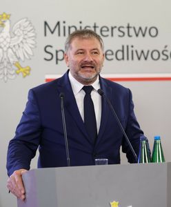 Minister zamieścił film. "Immunitet odebrano, żurek podano"