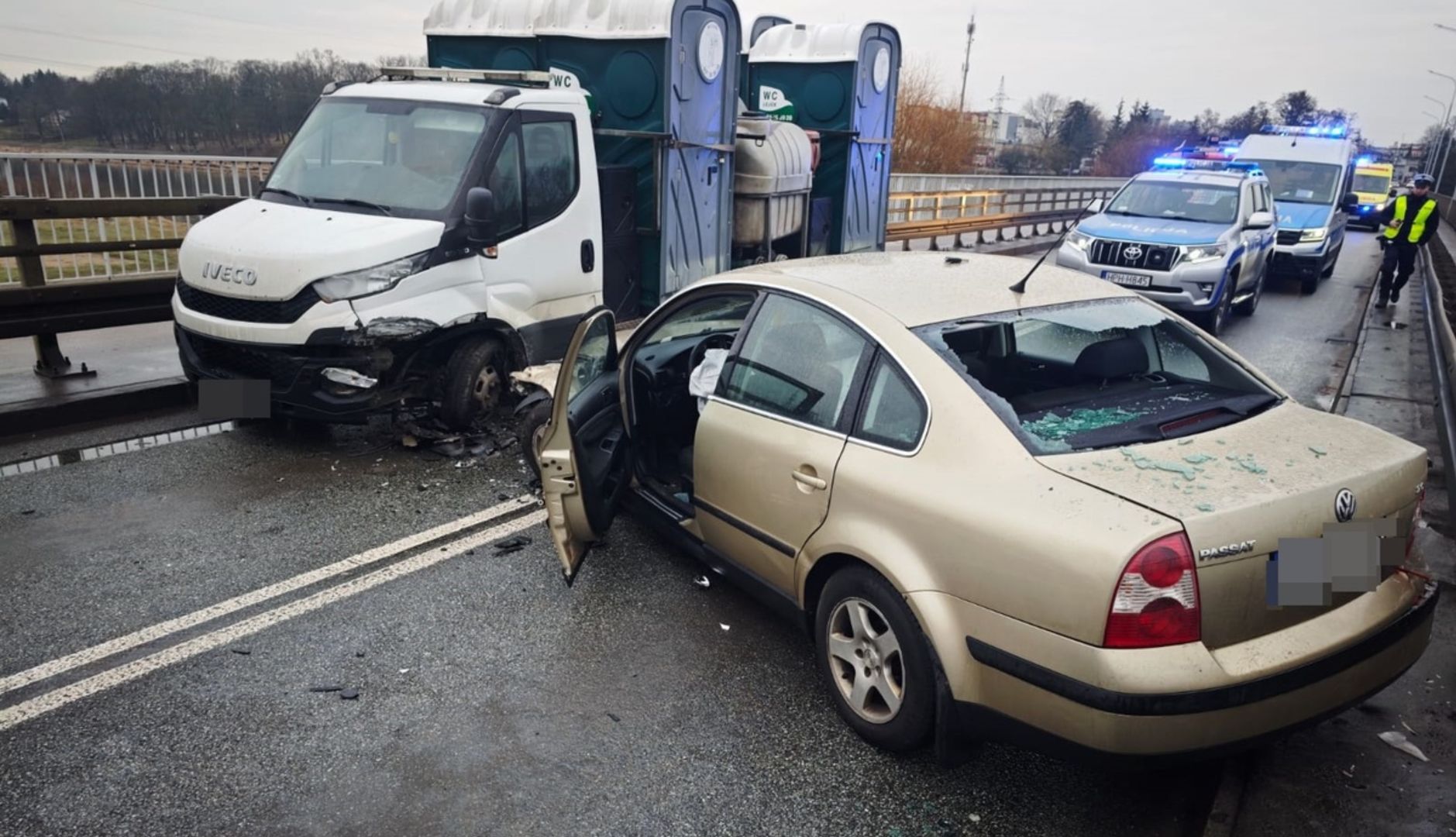 Czołówka na moście. Tak tłumaczyła się 19-latka