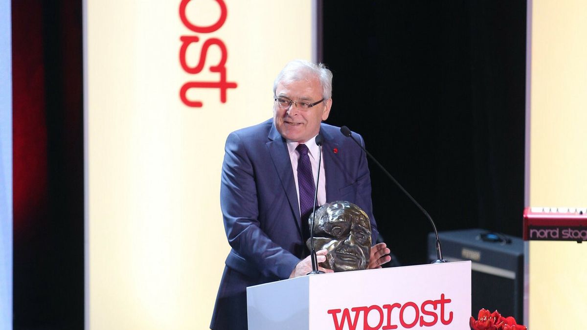 Z roku na rok zyski Ursusa zamieniają się w straty, rosną zobowiązania i zadłużenie. 