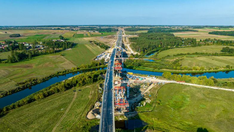 Budowa supertrasy w lesie. Łotwa się ociąga, Estonia zirytowana