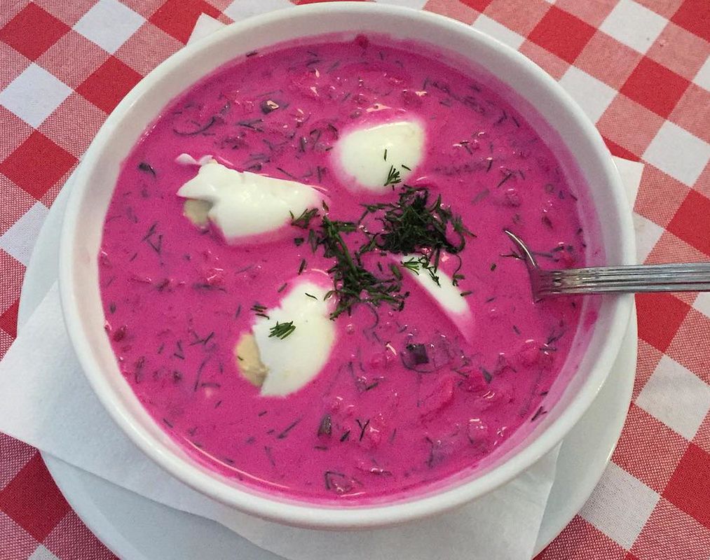 Najlepsza zupa na lato. Przepis na szybki chłodnik