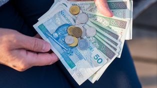 Emeryt wygrał w sądzie z ZUS. Ważny wyrok dla 200 tys. seniorów