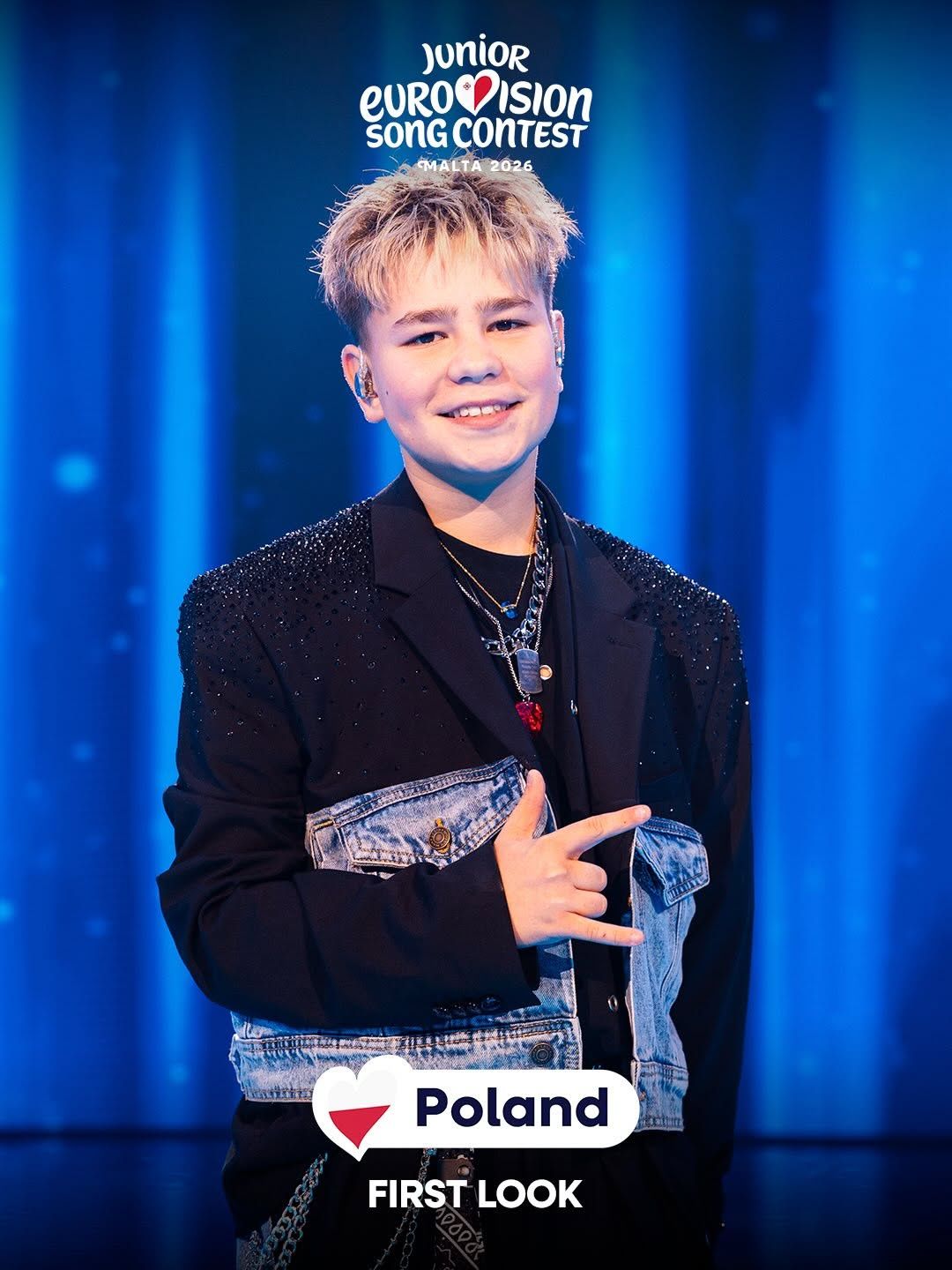 Wiktor Sas w stroju na Eurowizję Junior 202