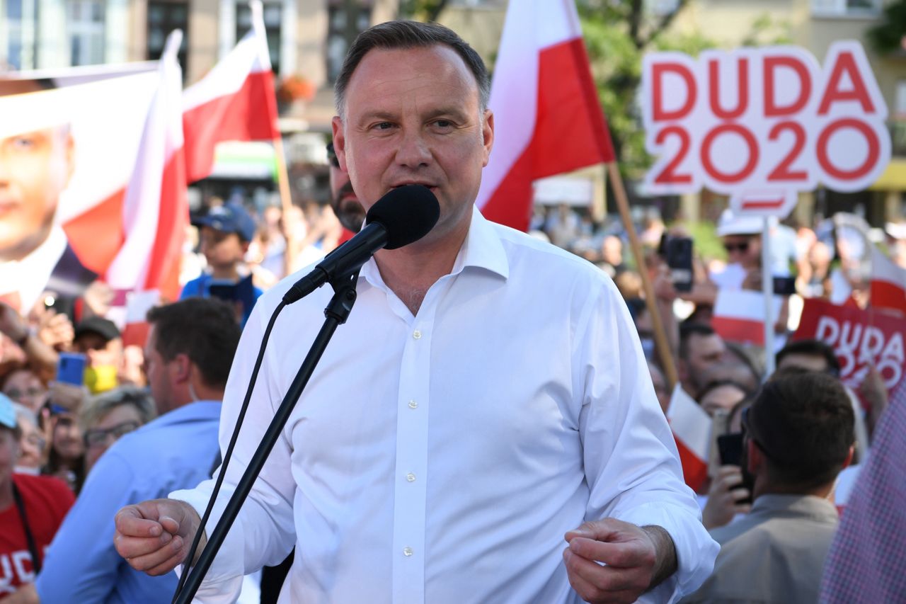 Wybory prezydenckie 2020. Prezydent Andrzej Duda podsumowuje kampanię wyborczą w Zamościu [NA ŻYWO]