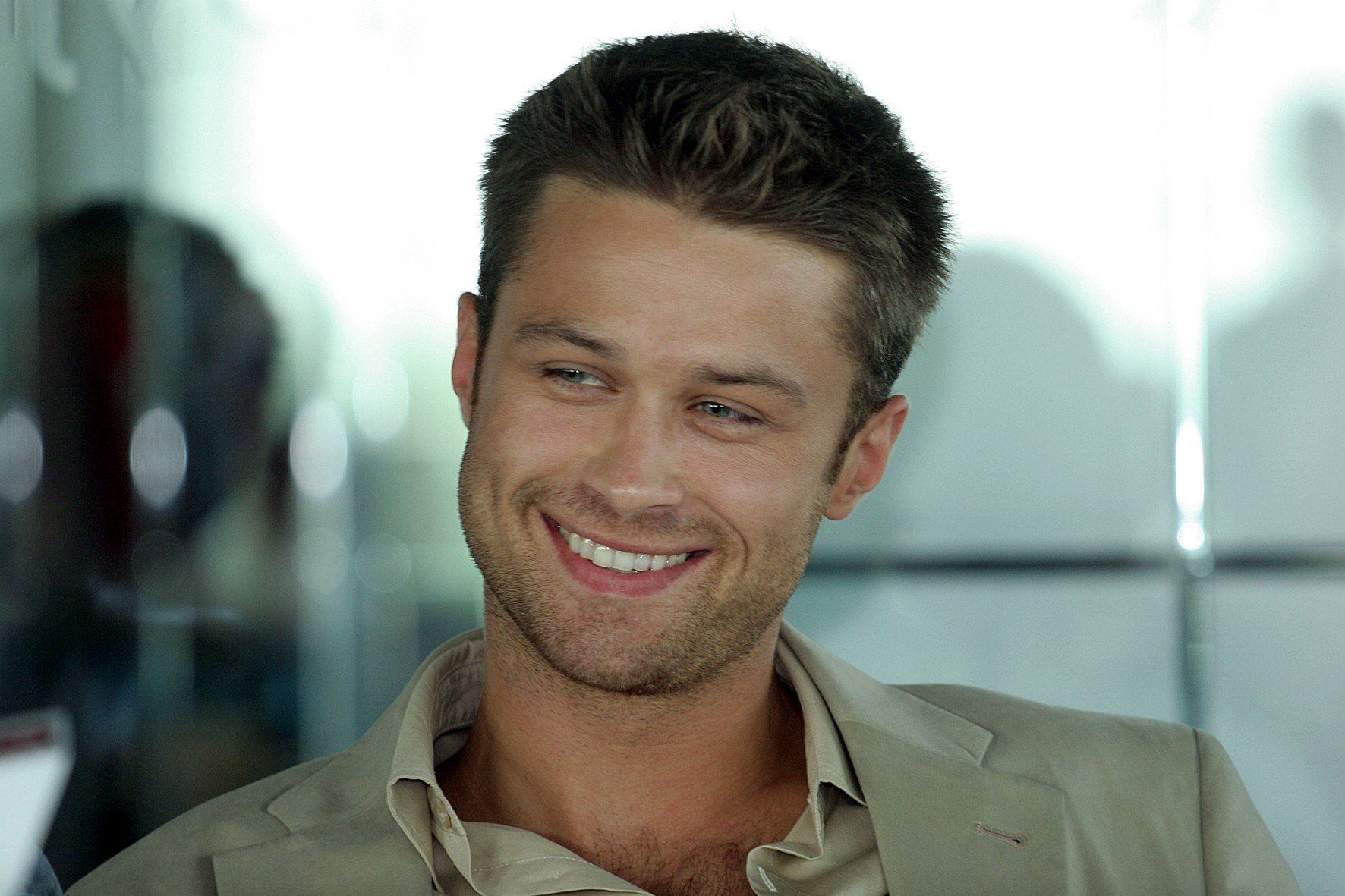 Maciej Zakościelny w serialu Tylko mnie kochaj w 2005 roku.